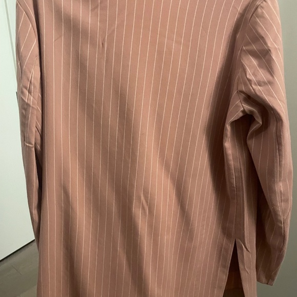 Stradivarius pink blazer with 2 slit pockets size L for women - Picture 6 of 6